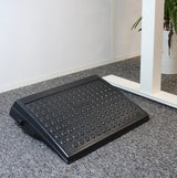 Unilux ORIGIN Fußstütze schwarz, Massageoberfläche, Höhe und Neigung einstellbar, zu 83% aus recyceltem Material